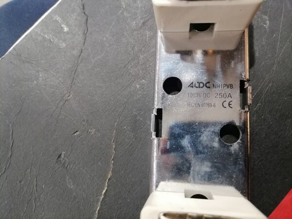 ALDC NH1PVB 1000V DC 250A NH1 PV Fuse Holder Base ALDC NH1PVB 1000V DC 250A NH1 PV Fuse Holder Base
