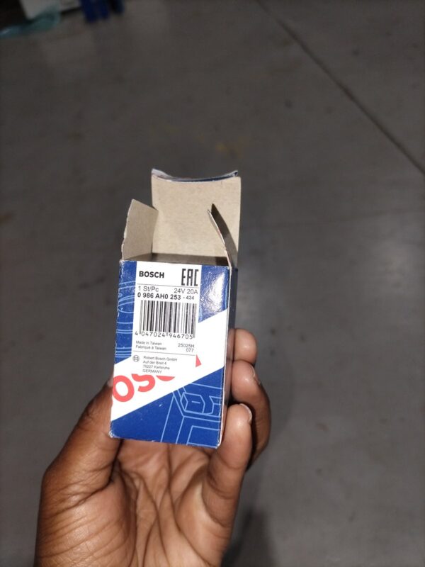Bosch 24V 20A 5-Pin Mini Relay 0986AH0253 – New in Box Bosch 24V 20A 5-Pin Mini Relay 0986AH0253 – New in Box