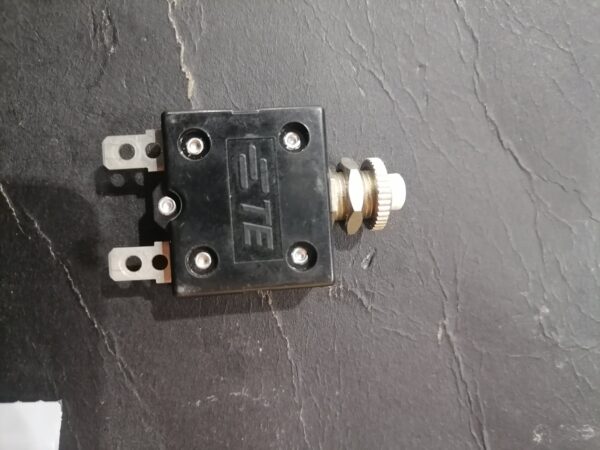 TE Connectivity W54-XB1A4A10-20 20A 250VAC Thermal Circuit Breaker – New in Bag TE Connectivity W54-XB1A4A10-20 20A 250VAC Thermal Circuit Breaker – New in Bag