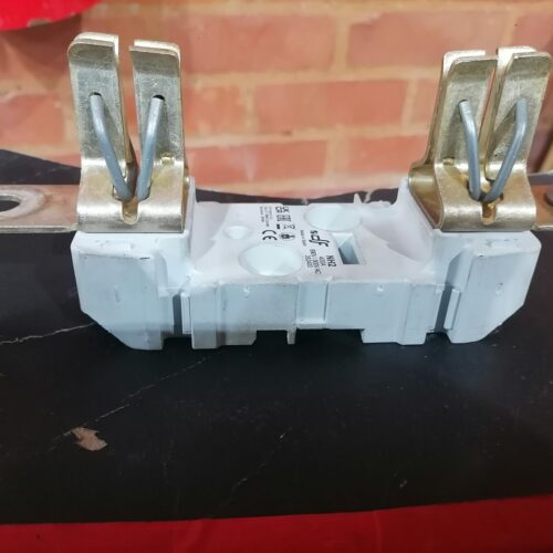 DF Electric NH2 400A 690/800V AC Fuse Holder Base DF Electric NH2 400A 690/800V AC Fuse Holder Base