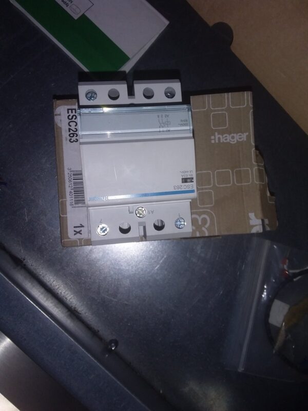 Hager ESC263 63A 2-Pole Modular Contactor 230V – New in Box Hager ESC263 63A 2-Pole Modular Contactor 230V – New in Box