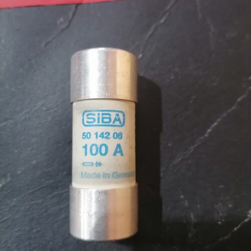 SIBA 100A 700V URZ Ultra-Rapid Semiconductor Fuse 50 142 06 – NOS