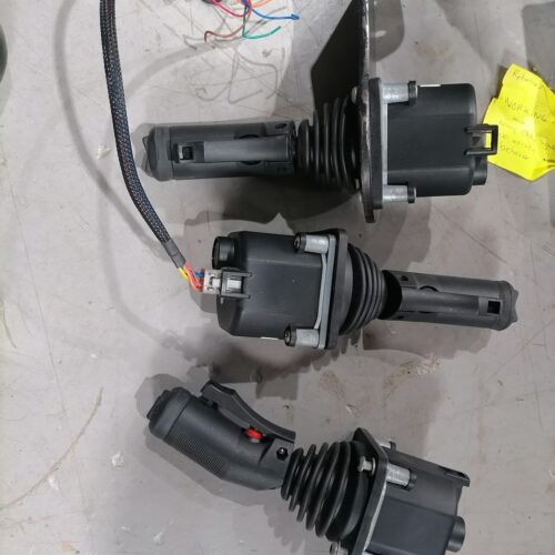 Apem HJ60 Series Industrial CAN Bus Joystick Controller – Lot of 3 Apem HJ60 Series Industrial CAN Bus Joystick Controller – Lot of 3